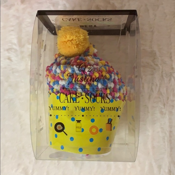 💥🧦🧦SWEET PAIR POM POM SOCKS with BOX🎁💛💗💙 - Picture 4 of 8